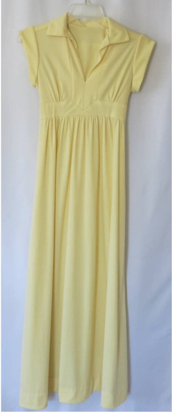 VINTAGE 1970's Maxi Dress Size 5 V-Neck Short Sleeve Yellow Boho Chic Romantic
